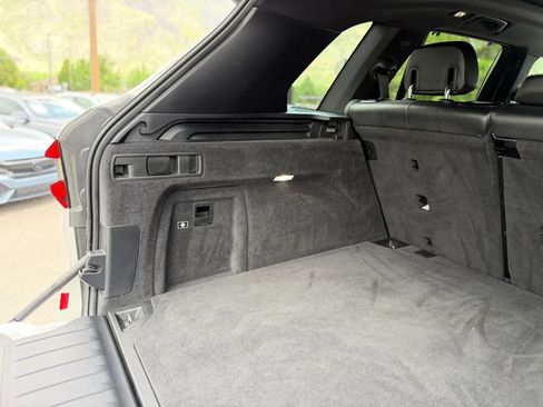 Used 2021 BMW X5 sDrive40i w/ M Sport Package RWD image 26