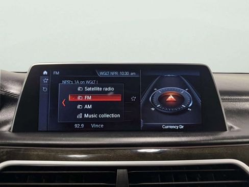 Used 2019 BMW 750i xDrive w/ Executive Package image 35