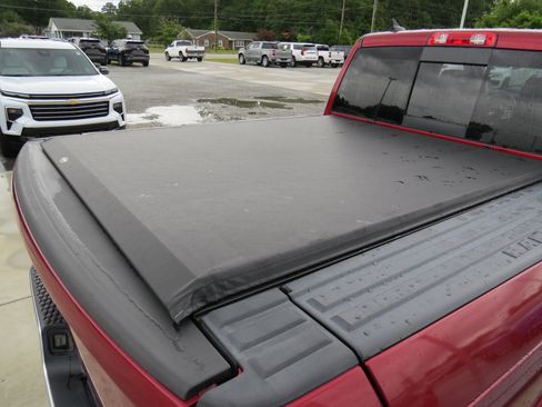 Used 2015 RAM 1500 Laramie w/ Convenience Group AWD/4WD image 14