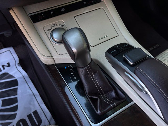 Used 2016 Lexus ES 350 w/ Luxury Package w/Wood Trim FWD image 36