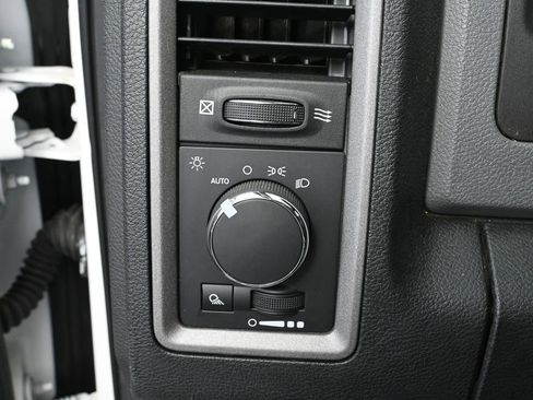 Used 2016 RAM 1500 Tradesman w/ Popular Equipment Group image 29