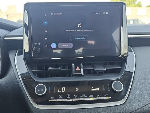Used 2023 Toyota Corolla LE FWD image 19