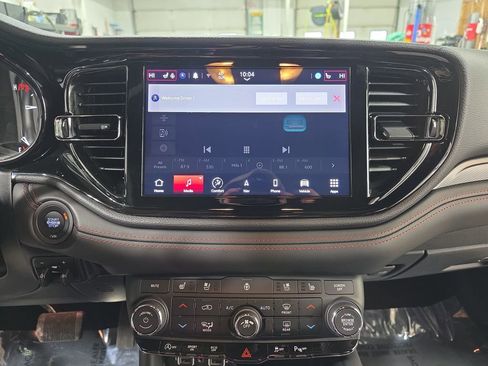 Used 2024 Dodge Durango GT image 22