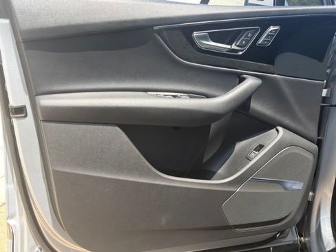 Used 2019 Audi Q7 3.0T Premium Plus AWD/4WD image 19