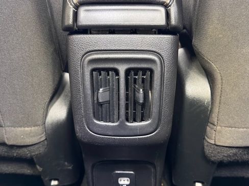 Used 2021 Jeep Compass Sport AWD/4WD image 42