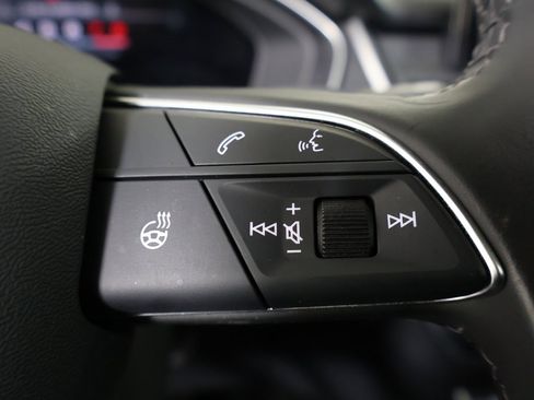 Used 2023 Audi Q5 2.0T Premium Plus w/ Premium Plus Package image 32