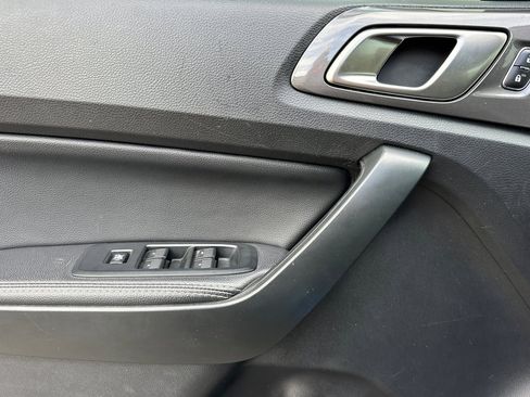 Used 2020 Ford Ranger Lariat w/ Technology Package image 11