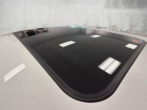 Used 2014 BMW 328i xDrive Sedan image 24