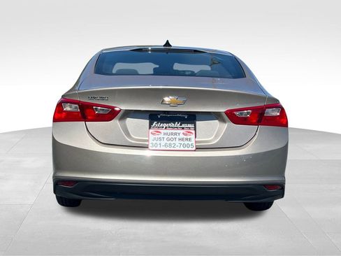 Used 2023 Chevrolet Malibu LS image 6