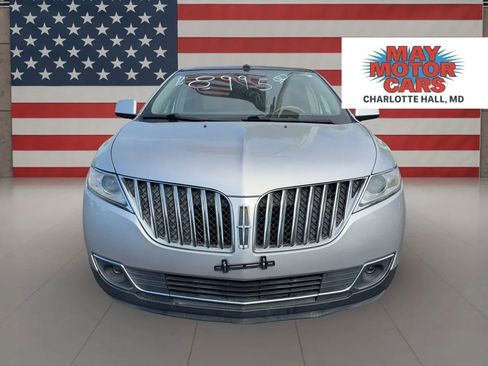 Used 2011 Lincoln MKX AWD w/ 102A Rapid Spec Order Code image 2