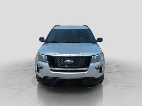 Used 2018 Ford Explorer Sport w/ Equipment Group 401A AWD/4WD image 3
