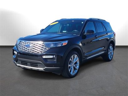 Certified 2022 Ford Explorer Platinum w/ Equipment Group 601A