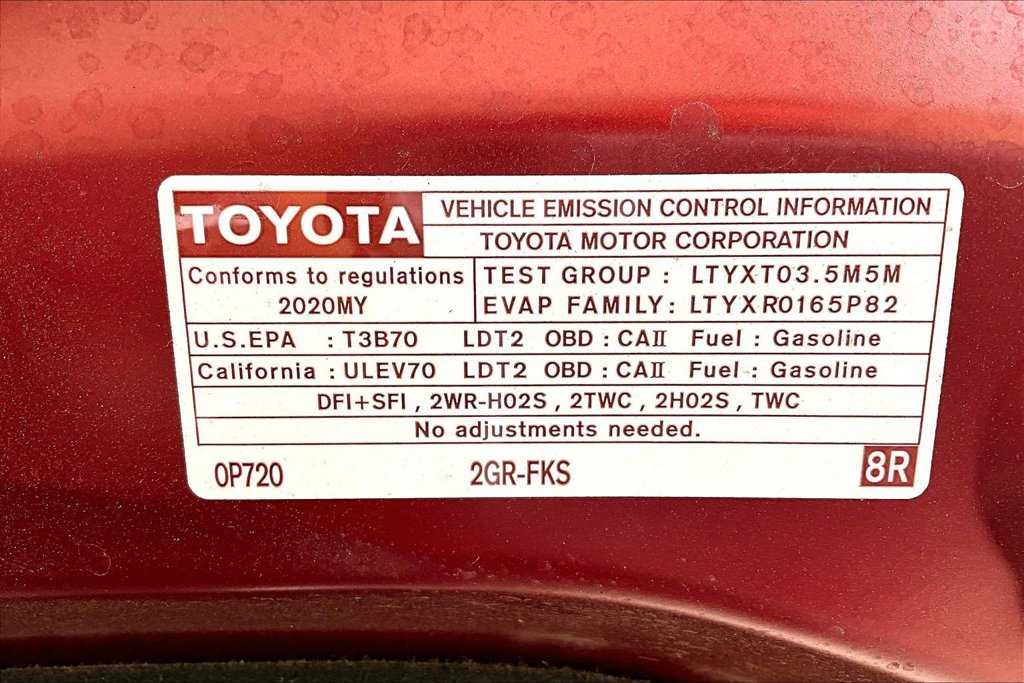 Used 2020 Toyota Highlander Platinum FWD image 36