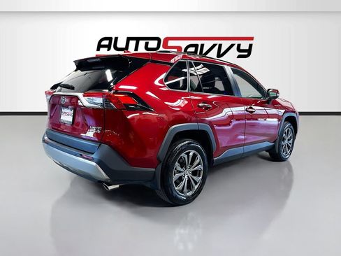 Used 2024 Toyota RAV4 Limited w/ Advanced Technology Package AWD/4WD image 7