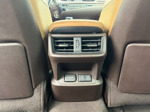 Used 2020 Lexus ES 350 w/ Premium Package FWD image 24