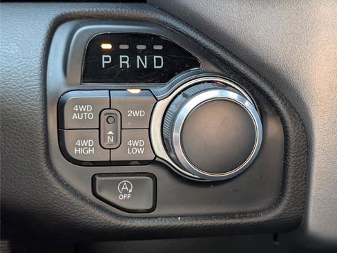 Used 2023 RAM 1500 Big Horn AWD/4WD image 25
