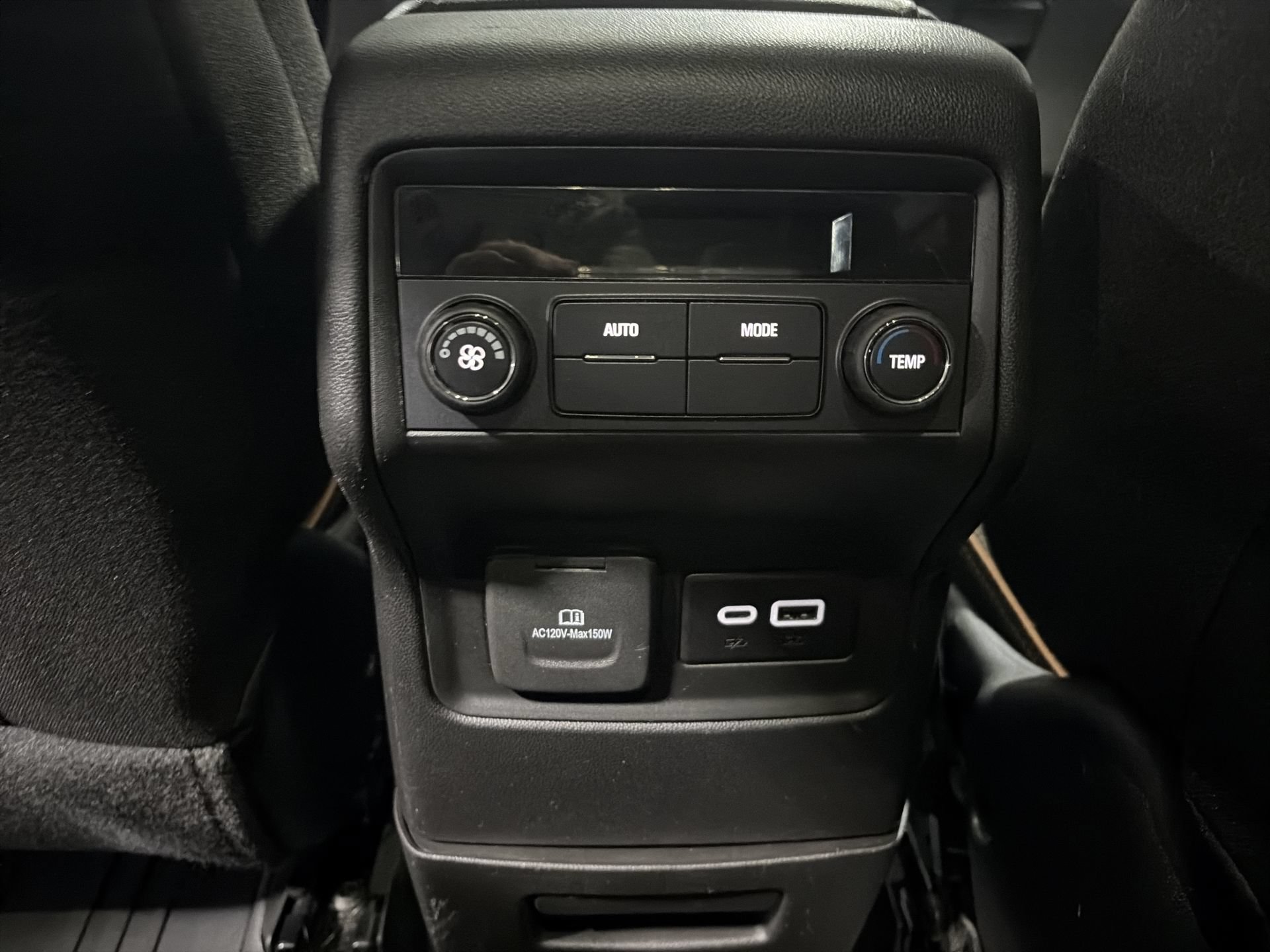 Used 2023 GMC Acadia AT4 w/ LPO, Floor Liner Package AWD/4WD image 23