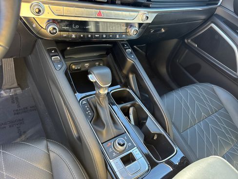 Used 2024 Kia Telluride EX X-Line image 29