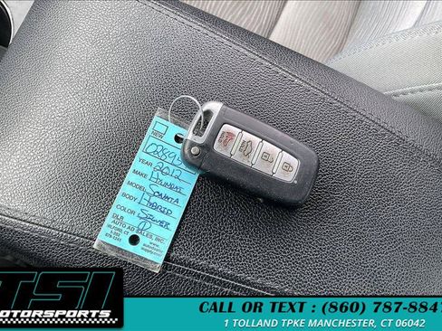 Used 2012 Hyundai Sonata Hybrid FWD image 10