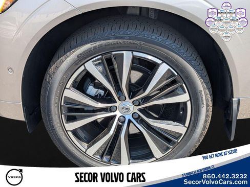 Certified 2023 Volvo XC60 B5 Plus w/ Climate Package AWD/4WD image 30
