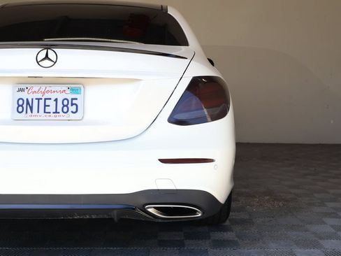 Used 2020 Mercedes-Benz E 350 Sedan image 12
