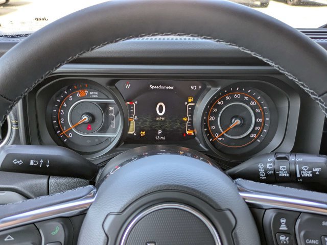 New 2026 Jeep Wrangler Unlimited Sahara AWD/4WD image 28