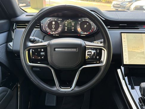 Used 2024 Land Rover Range Rover Sport SE AWD/4WD image 18