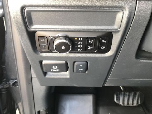 Used 2025 Ford F150 Raptor w/ Equipment Group 803A Raptor R AWD/4WD image 18
