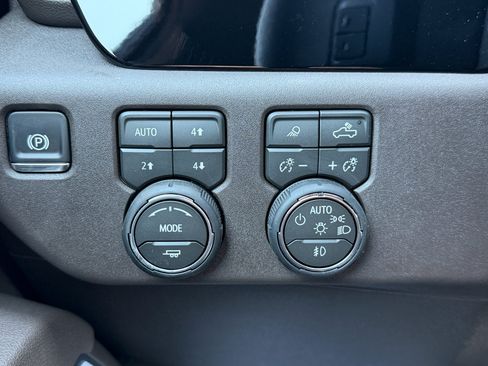 New 2026 Chevrolet Silverado 1500 RST AWD/4WD image 12