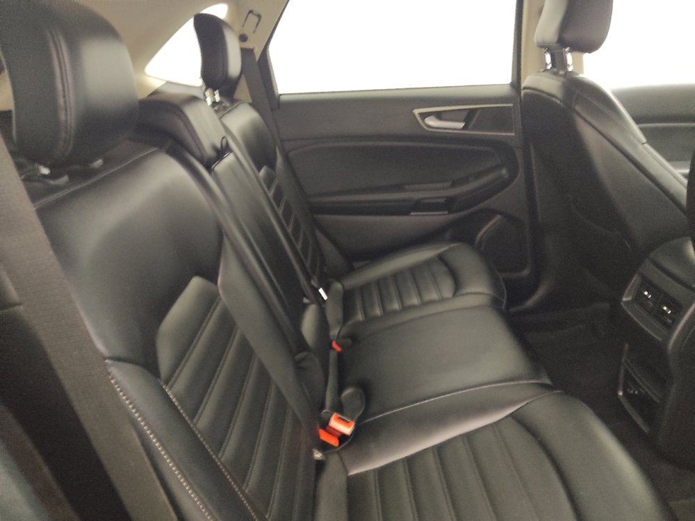 Used 2021 Ford Edge SEL w/ Convenience Package AWD/4WD image 19