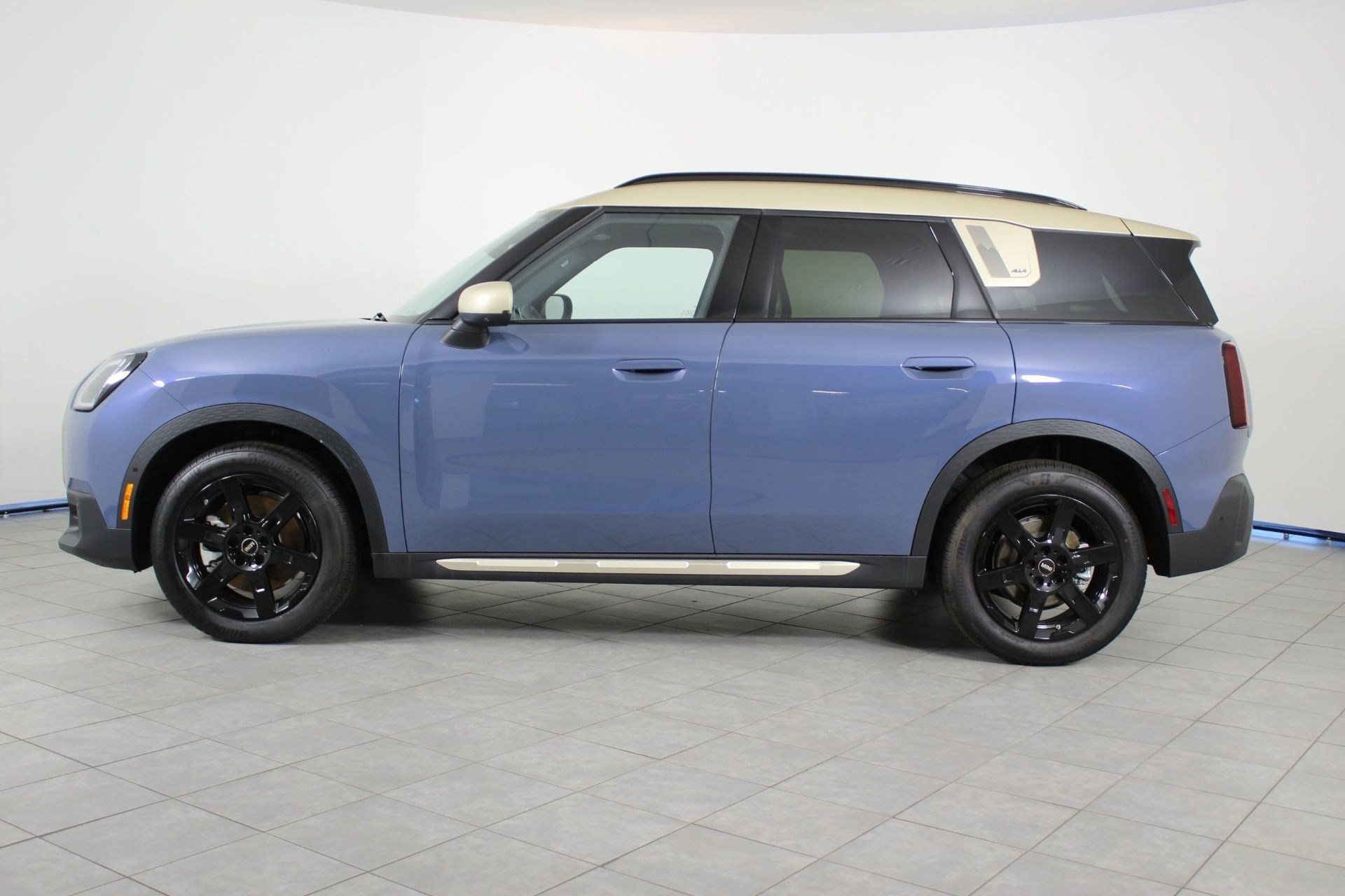 Used 2026 MINI Cooper Countryman S AWD/4WD image 2
