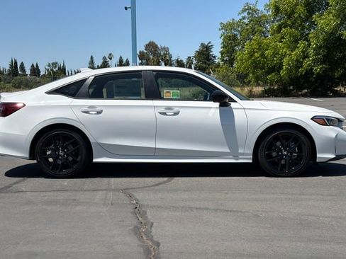 New 2026 Honda Civic FWD Hybrid Sedan image 3