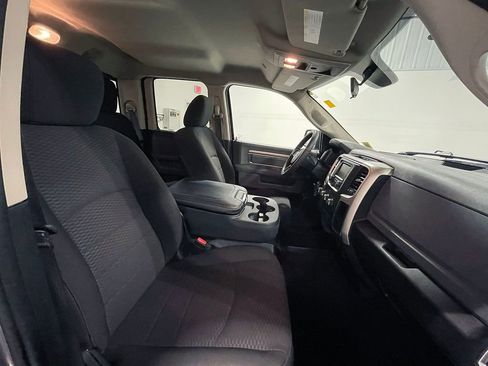 Used 2019 RAM 1500 Classic Warlock AWD/4WD image 26