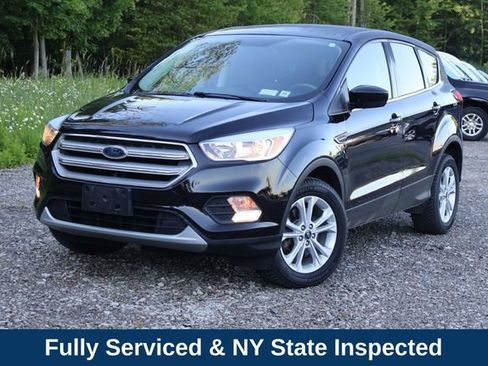 Used 2019 Ford Escape SE AWD/4WD image 2