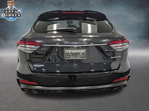 Used 2022 Maserati Levante Modena image 5