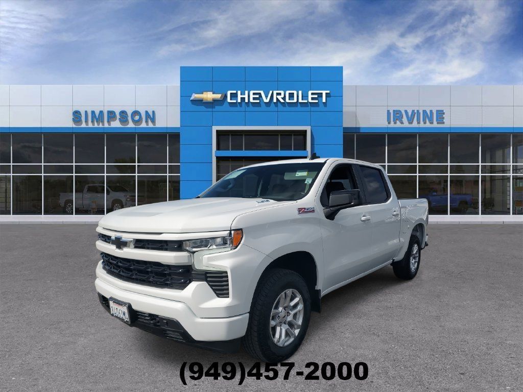 Used 2026 Chevrolet Silverado 1500 RST w/ Convenience Package II AWD/4WD image 4