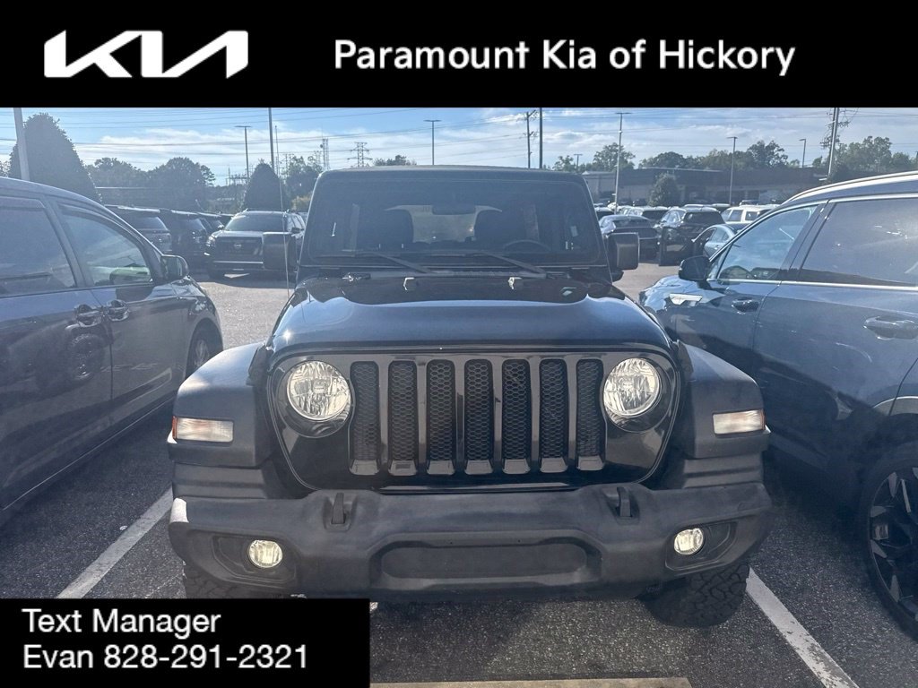 Used 2018 Jeep Wrangler Unlimited Sport AWD/4WD image 2
