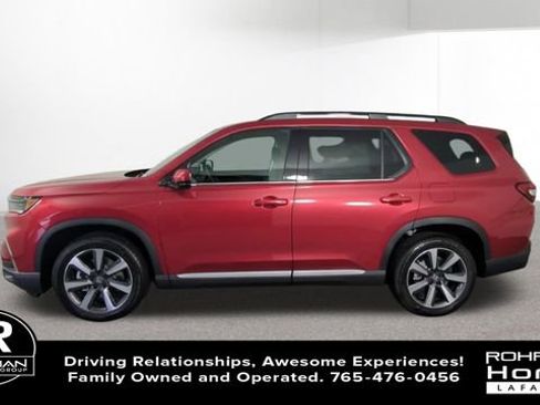New 2025 Honda Pilot Touring image 5