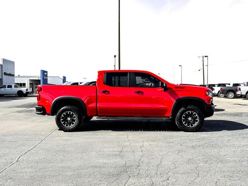 Certified 2024 Chevrolet Silverado 1500 ZR2 w/ Technology Package image 4