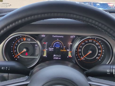 Used 2022 Jeep Wrangler Unlimited Sport image 25