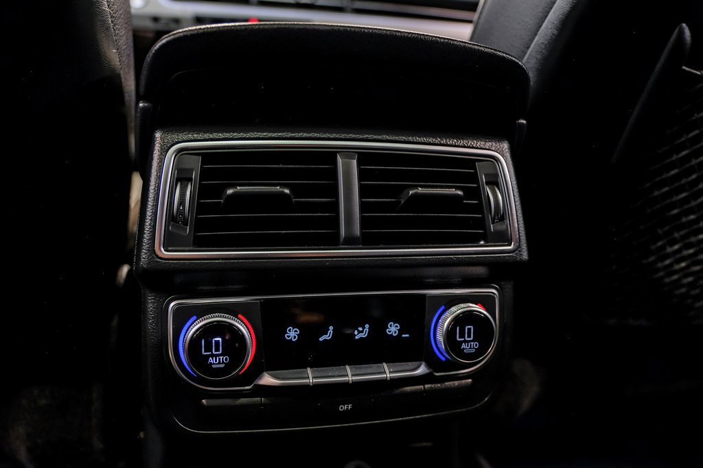Used 2018 Audi Q7 2.0T Premium Plus AWD/4WD image 46