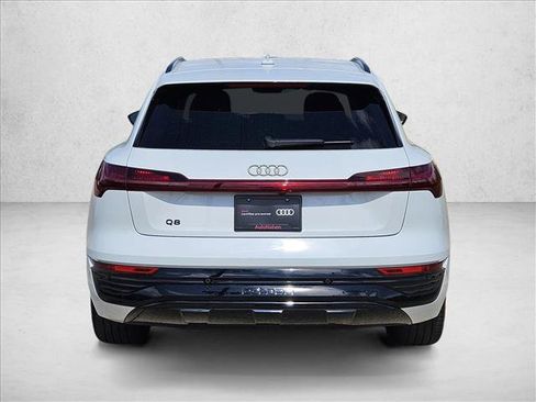 Certified 2024 Audi Q8 e-tron Prestige w/ Prestige Package AWD/4WD image 6
