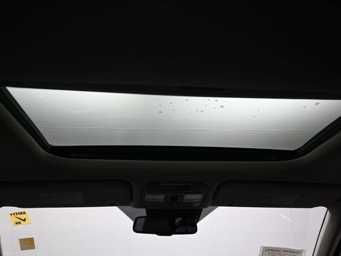 Used 2025 Kia Telluride EX FWD image 16