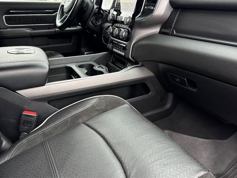 Used 2021 RAM 2500 Laramie image 17