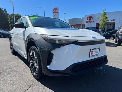 Used 2023 Toyota bZ4X AWD w/ Weather Package