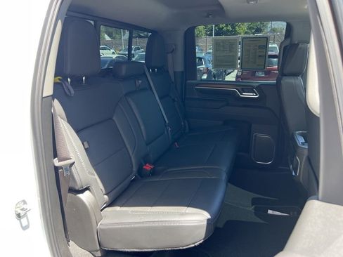 Used 2025 GMC Sierra 2500 Denali w/ Denali Reserve Package AWD/4WD image 26