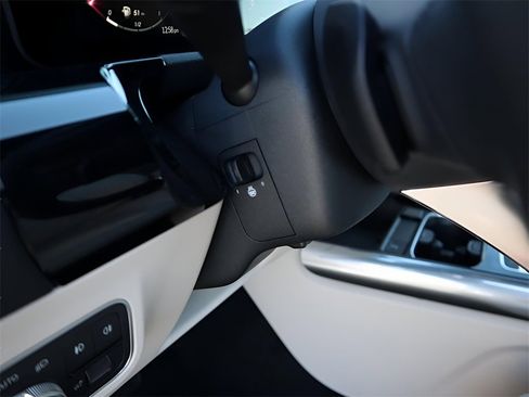 New 2026 Mercedes-Benz GLA 250 4MATIC image 35