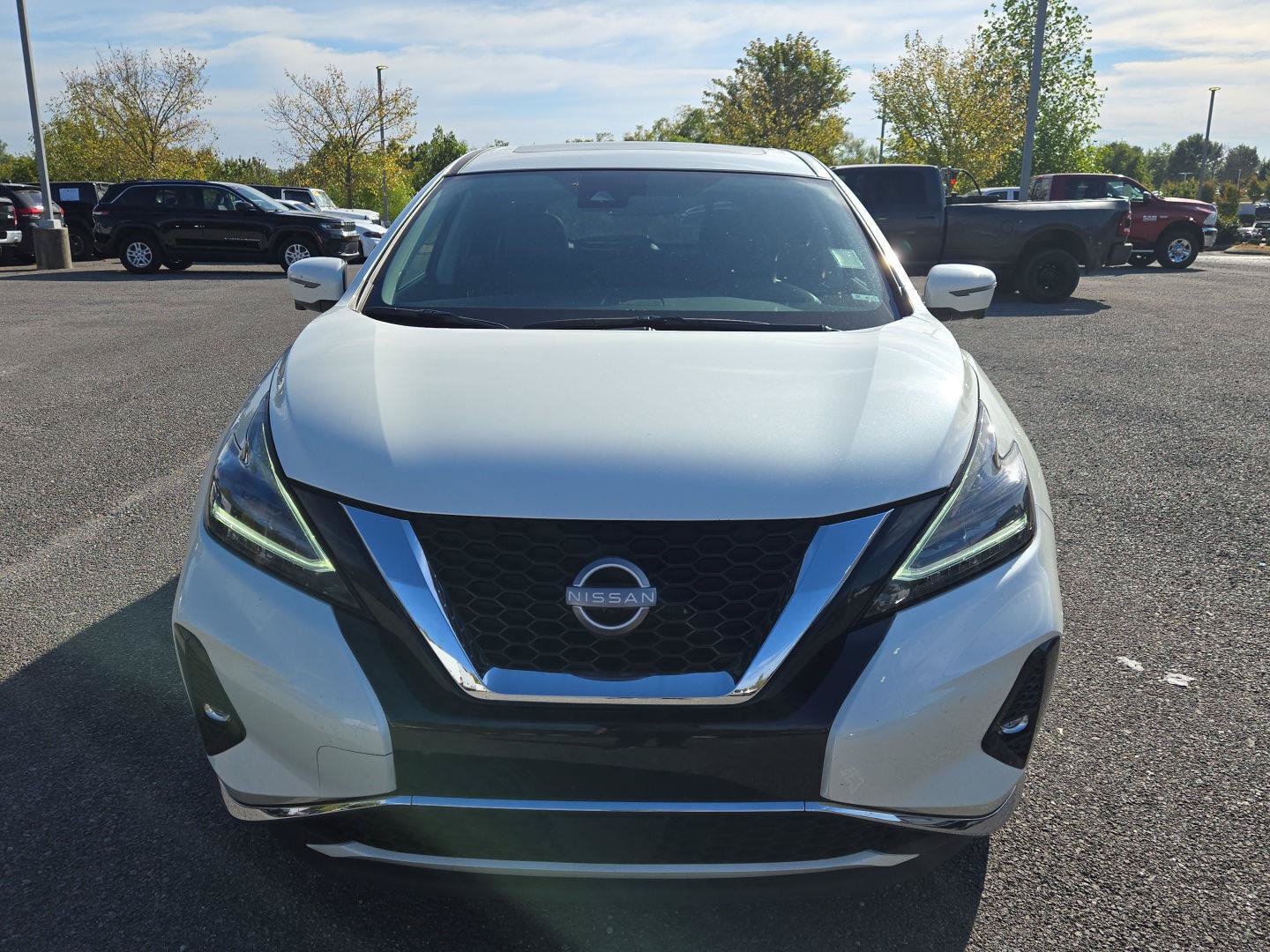 Used 2024 Nissan Murano SL AWD/4WD image 2