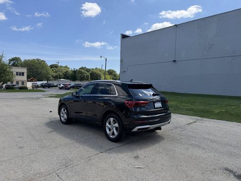Used 2020 Audi Q3 2.0T Premium w/ Convenience Package AWD/4WD image 5