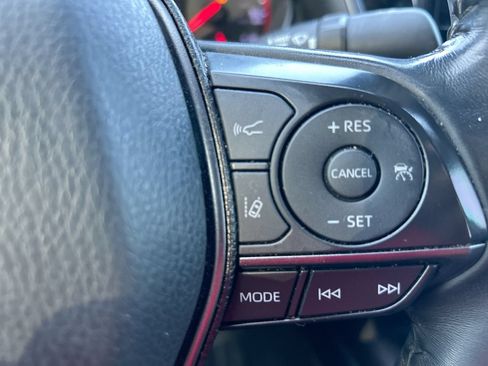 Used 2023 Toyota Camry XSE FWD image 17